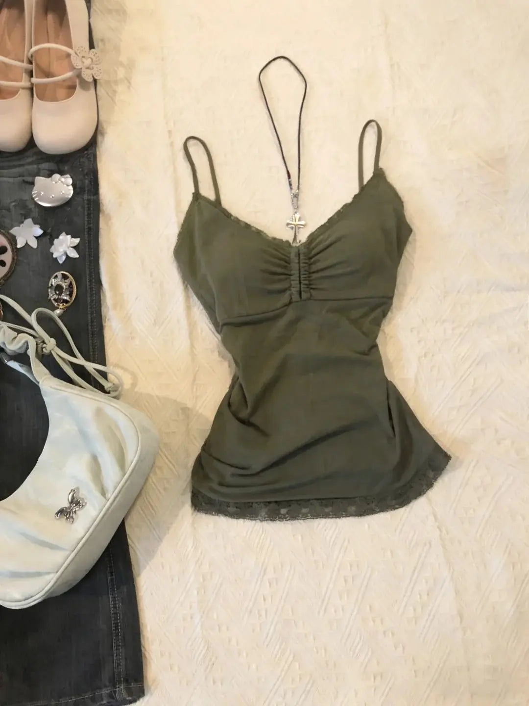 Kimotimo Vintage Lace Edge Camisole Vest Women 2026 New Folds Waist Slim Fit Sleeveless Crop Top Sexy Y2k Outerwear Tanks Gothic