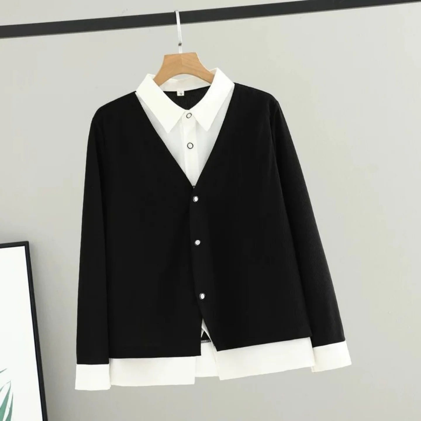 plus Size Women's Shirt Collar Long Sleeve Striped Fake Two-Piece Single Button Autumn Commute Style Loose Fit Korean Version