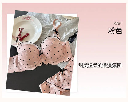 Ensemble Soutien-Gorge French Coquette à Pois Sans Armature, Effet Push Up Pour Petite Poitrine Forme Pêche, Confortable et Sexy