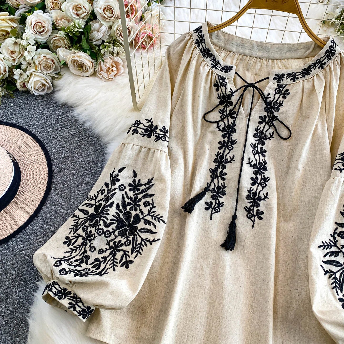 Bohemian Vacation Style Women's Shirt round Neck Lantern Sleeve Embroidery Heavy Work Autumn Design Sense Knot Design Top