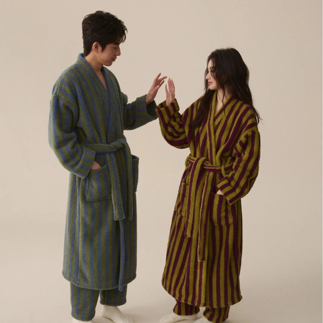 Thickened Extended Winter Warm Couple Sleep Robe Ladies Sleepwear New Style Non Shedding Lamb Velvet Absorbent Bath Robe Men's