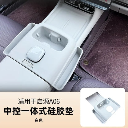 For Changan A06 2026 Wireless Charger Anti-Slip Mat & Cup Holder Liner Set, Non-Scratch Silicone Interior Accessories