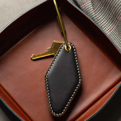 Customized Logo Vintage Diamond Leather Car Key Chain Laser Engrave Name Number Keychain Personalized Keyring Ring Men’s Women’s