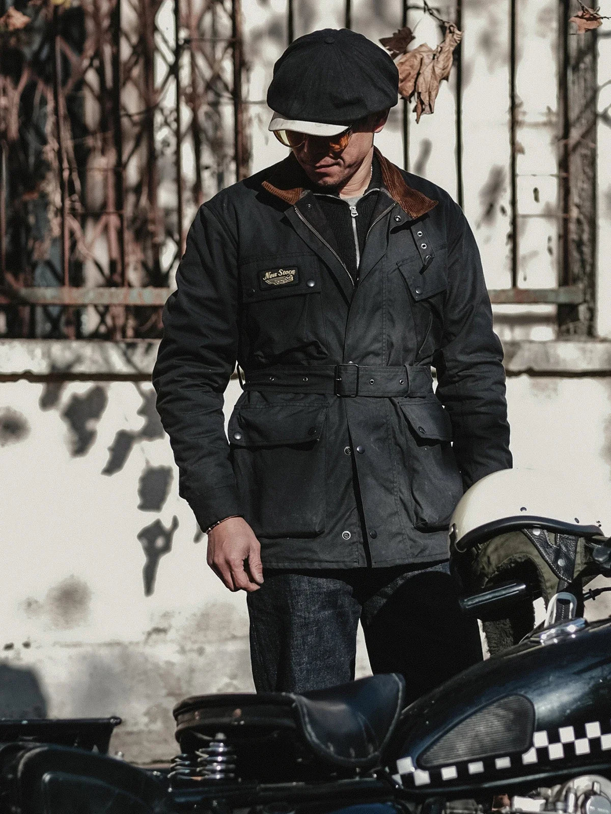 Non Stock International Wax Jacket Vintage Motorcycle Biker Coat with Multi-Pocket