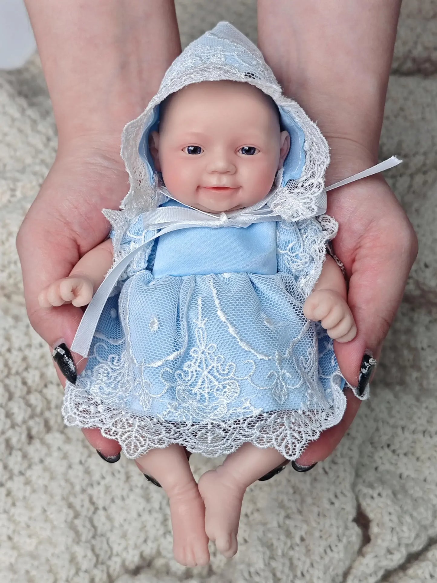 Realistic Miniature Babies 7" Full Body Silicone Reborn baby Doll Open Eyes Girl Looks Real with Accessories for Kids Gift