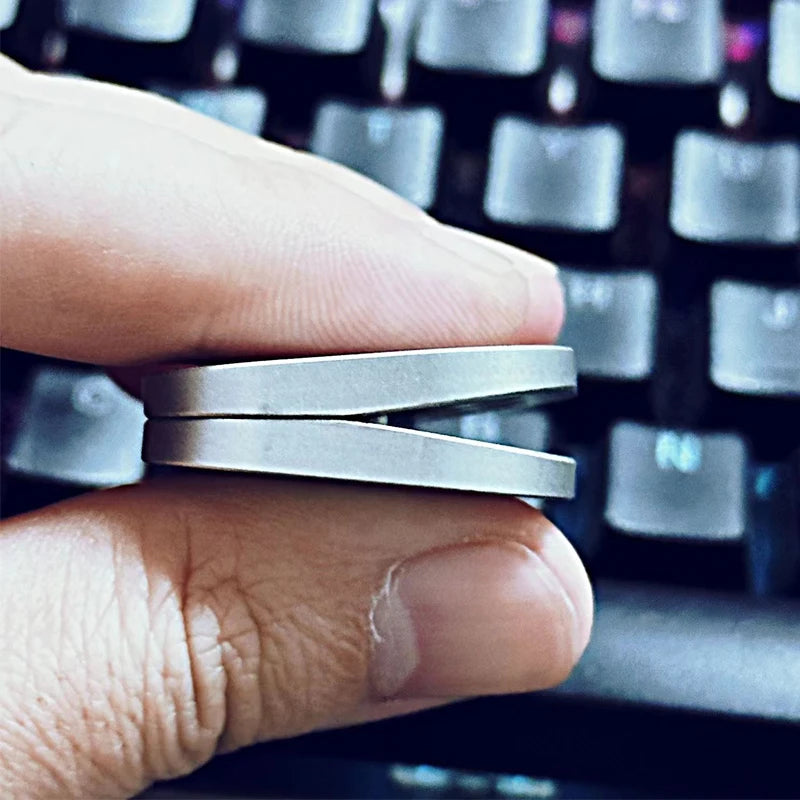 Magnetic Haptic Clicker Seesaw Metal Push Card Fidget Slider Stress Relief Decompression Toy Juguetes Antiestrés Para Adulltos