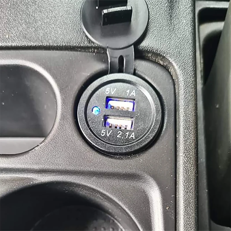 Storage box cup holder suitable for 2000~2006 Mitsubishi Pajero Montero Shogun For third generation car cup holder