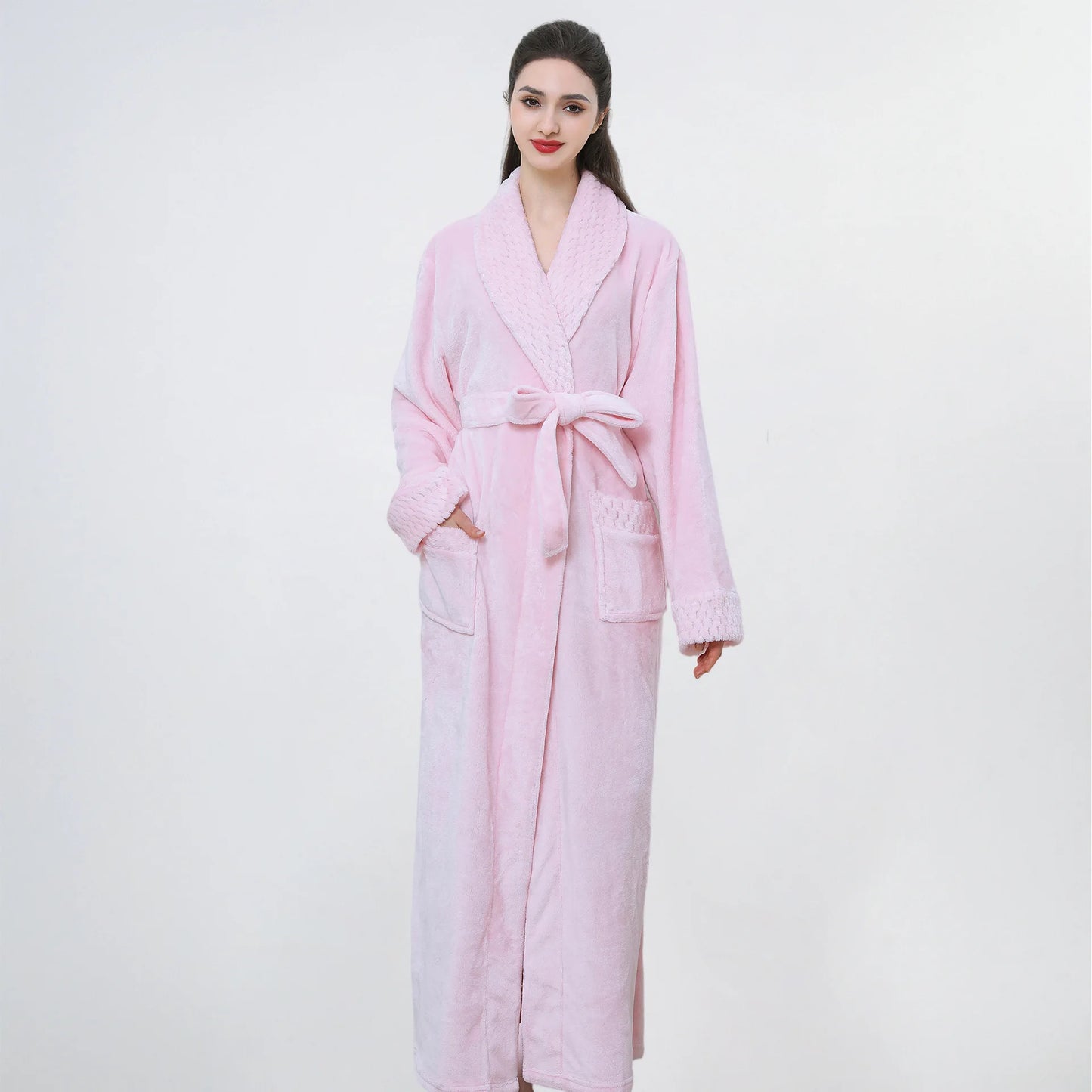 Thickened Long Ladies' Bathrobe Sleepwear Winter Warm Plush Robe Couple's Home Clothes Soft Flannel Material Comfortable Fit