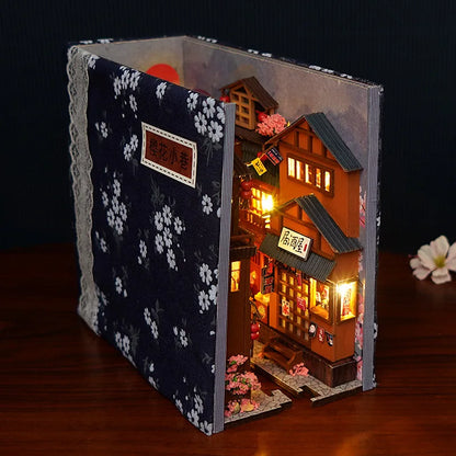 Diy Book Nook Doll House Miniature Wooden Bookshelf Shelf Insert Miniatures House Model Kit Anime Collection Birthday Toy Gifts