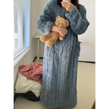 Winter New Long Warm Coral Fleece Home Sleepwear Robe for Women Walking Blanket Style Loose Fit with Pockets Sleep Dress