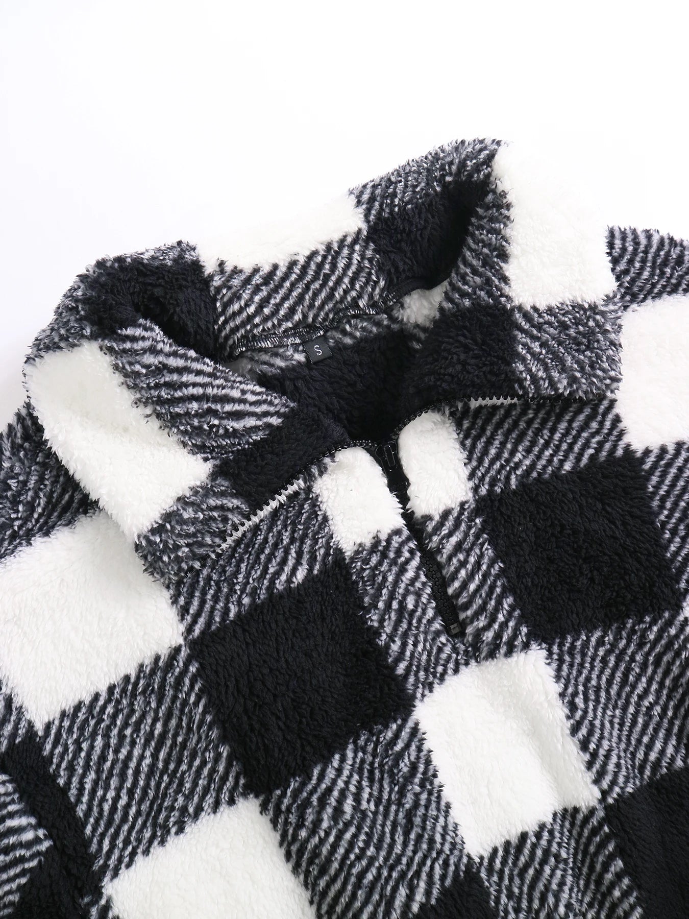 Women's Plaid Print Half Zip Drop Shoulder Fuzzy Sweatshirt, Casual Long Sleeve Collared Pullover for Fall and Winter