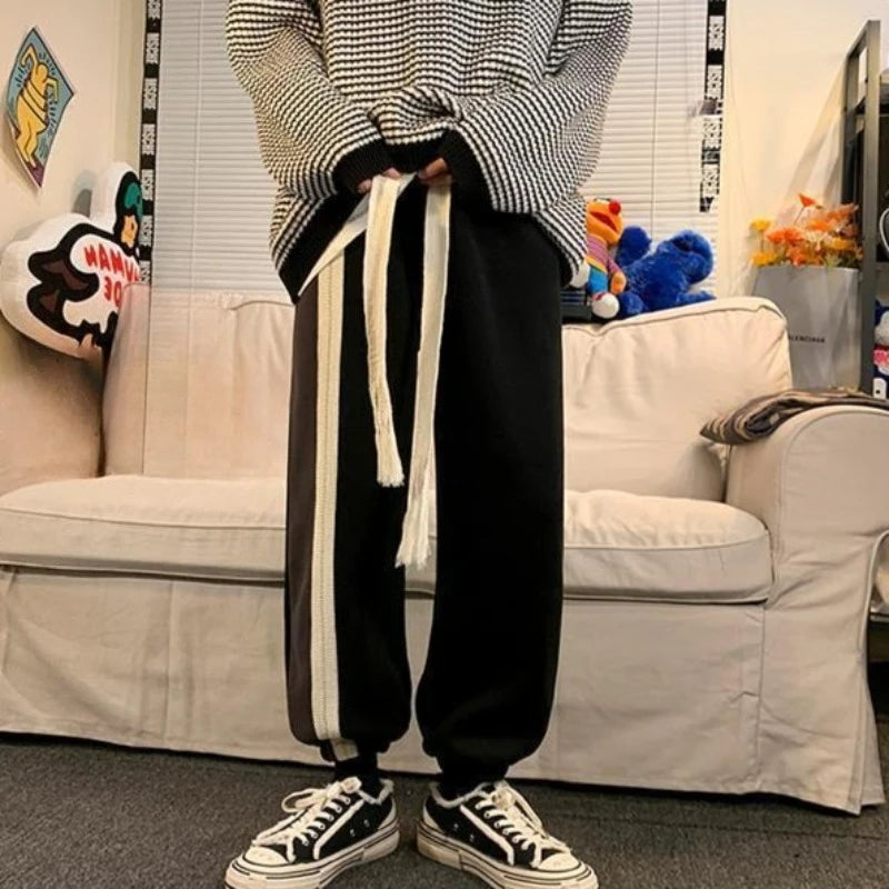Men's Brown Joggers Hong Kong Retro Style American Sweatpants Spring Tapered Cuffs Drawstring Sports Pants for Casual Wear