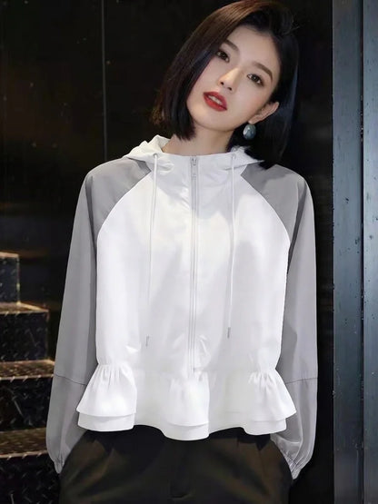 Women's Lightweight Breathable Sun Protection Clothing Short Length Loose Fit  Shirt with Hood And Patchwork Hem Casual O...