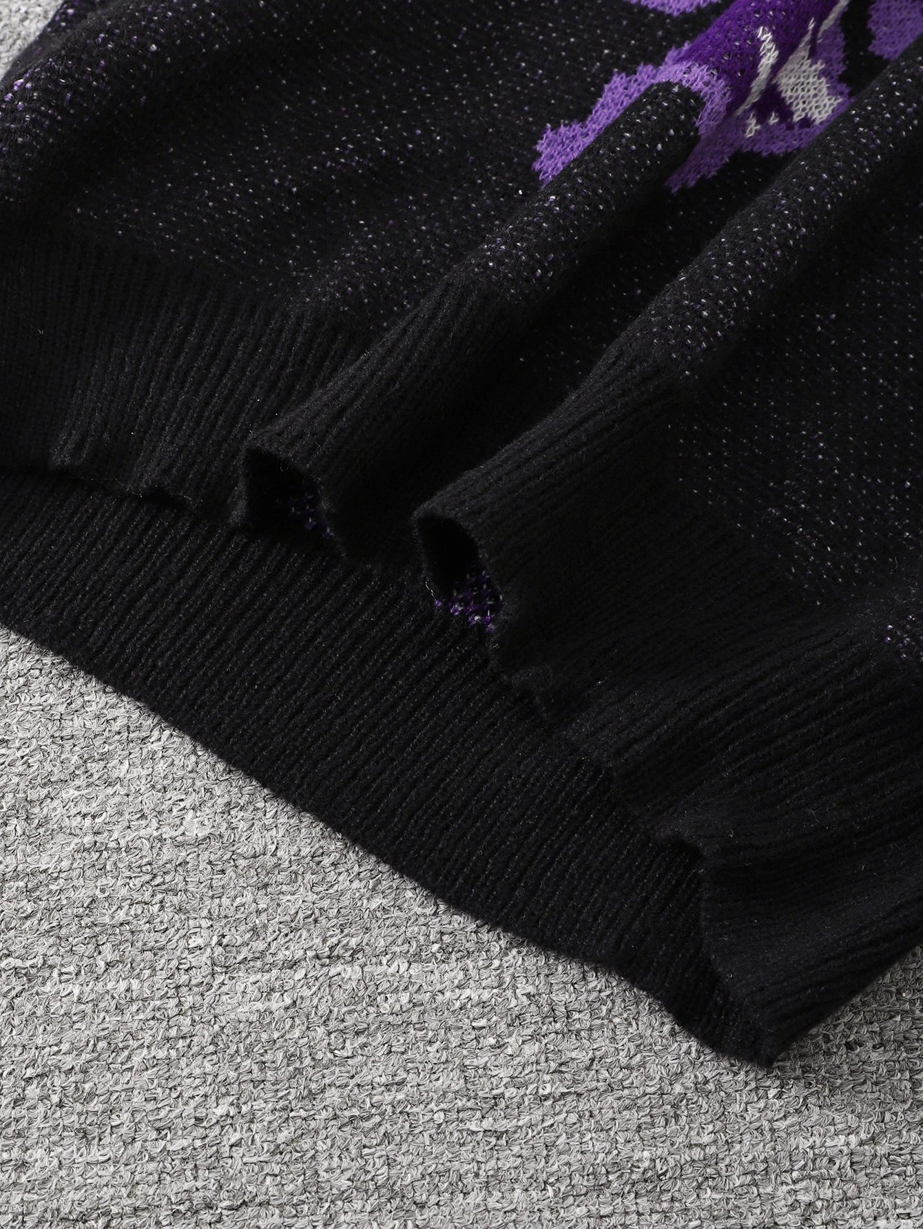 New Trendy Autumn and Winter Skeleton Pattern Pullover Sweater, Casual Round-Neck Color-Blocking Knit Men's Pullover