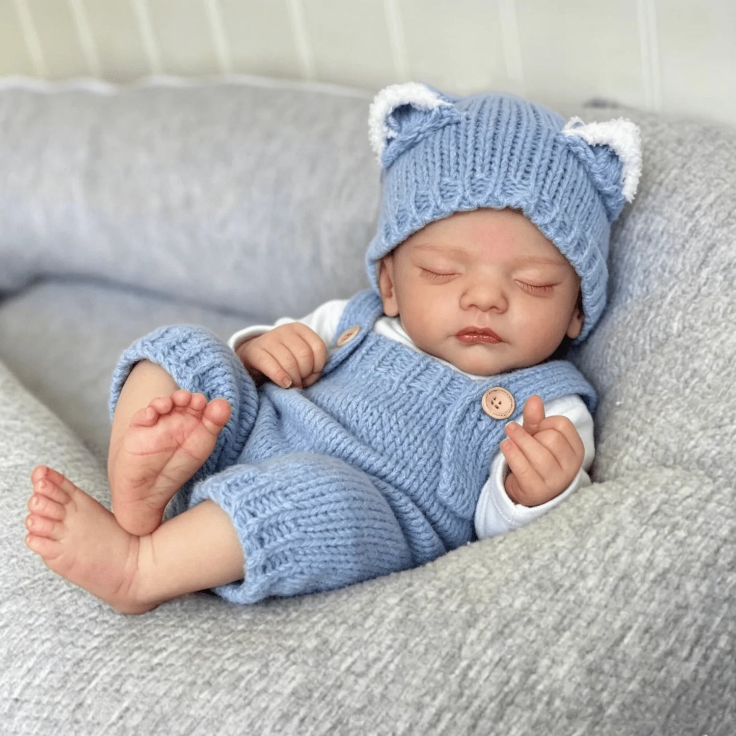 BZDOLL 45CM Cute Sleeping Reborn Baby, 18inch Cloth Body with Vinyl Limbs, 3D-Skin & Visible Veins, Kid Toy & Art Collection