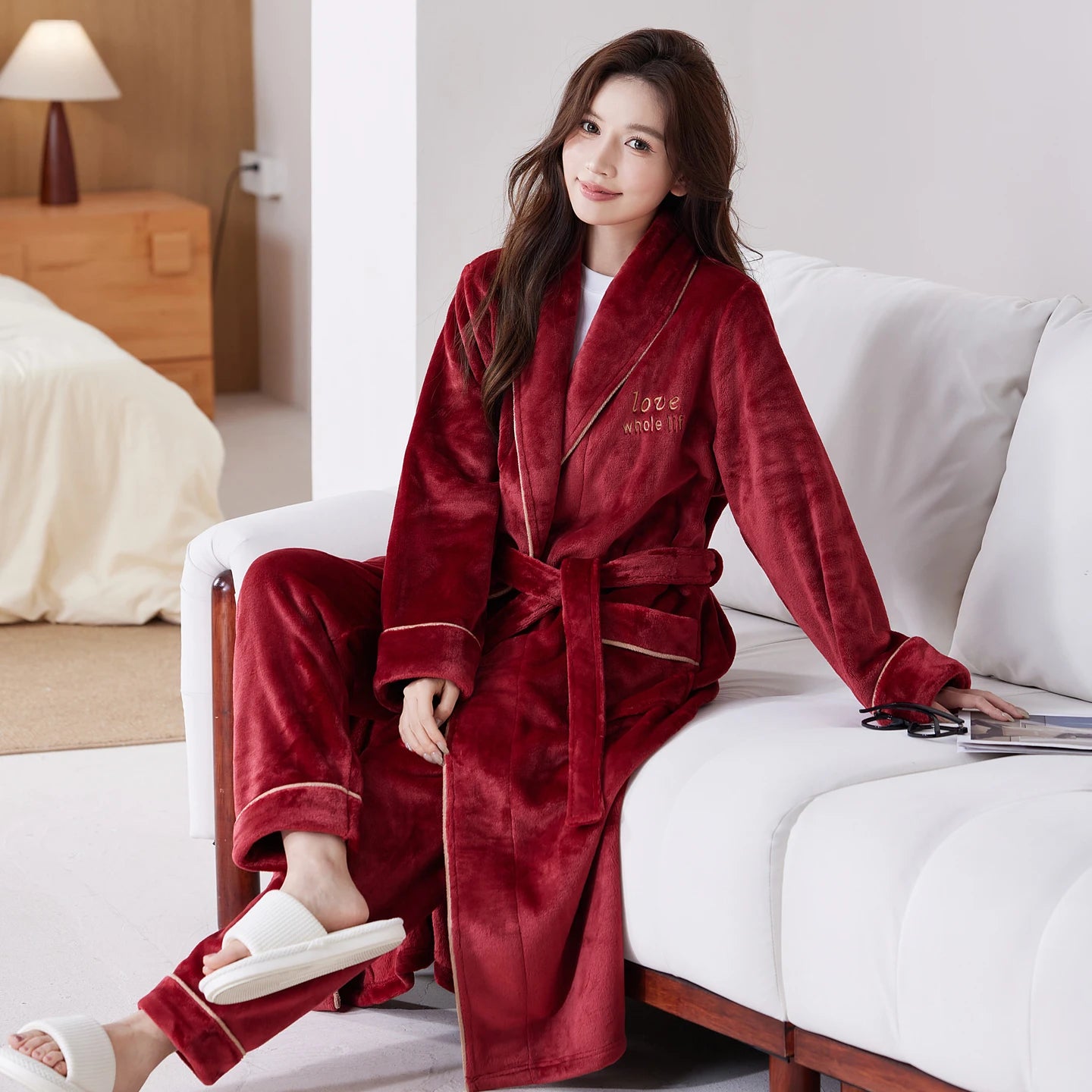 Thiened Long Coral Fce Pajamas Women's Spwear Winter Home Clothes Couple Batobes Men's plus Size Flannel Gown