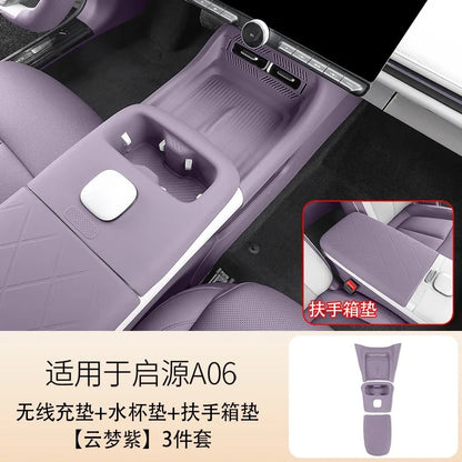 For Changan A06 2026 Wireless Charger Anti-Slip Mat & Cup Holder Liner Set, Non-Scratch Silicone Interior Accessories