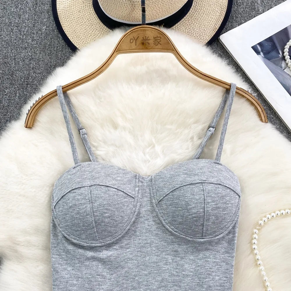 Sexy Fashion Design Camisole Tank Top Women Slim Fit Outerwear Spicy Base Shirt Sexy Backless Vest Short Straight Cut Bodycon