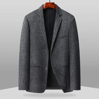 The new men's two-button single-row-closure smart business tailored suit coat is suitable for daily wear.