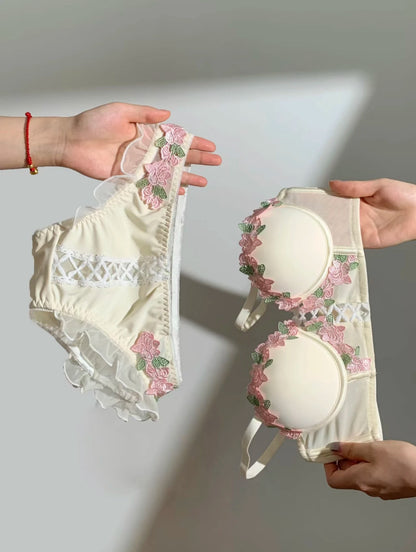 MOYISU Tushy Viral Cute Bralette Wireless Summer Bra for Teens, Anti Sagging Small Chest No Underwire Kawaii Style Lingerie Set