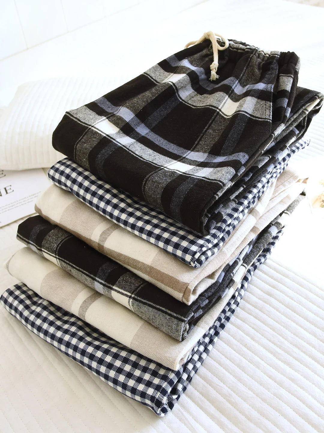 Cotton Flannel Plaid Sleepwear Loose Fit Home Pants Casual Wear for Men And Women Autumn Spring Seasonal Comfortable Long Pants