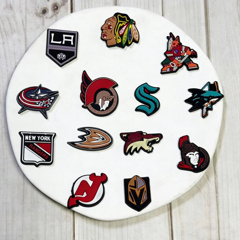 18Pcs/Set Wayne Gretzky Ice Hockey Cartoon Shoes Charms Christmas Decor Accessories Kids Favorite Gifts