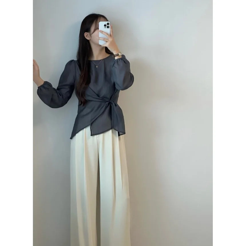 Spring 2026 Chic Korean Style Women's Long Sleeve round Neck Overhead Shirt Loose Fit Slimming Versatile Fashionable Top
