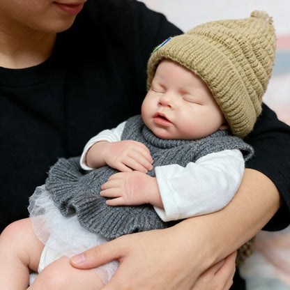 20 Inch Full Body Silicone Doll Reborn Baby Doll Noah Handmade Lifelike Doll With Feeding Bottle