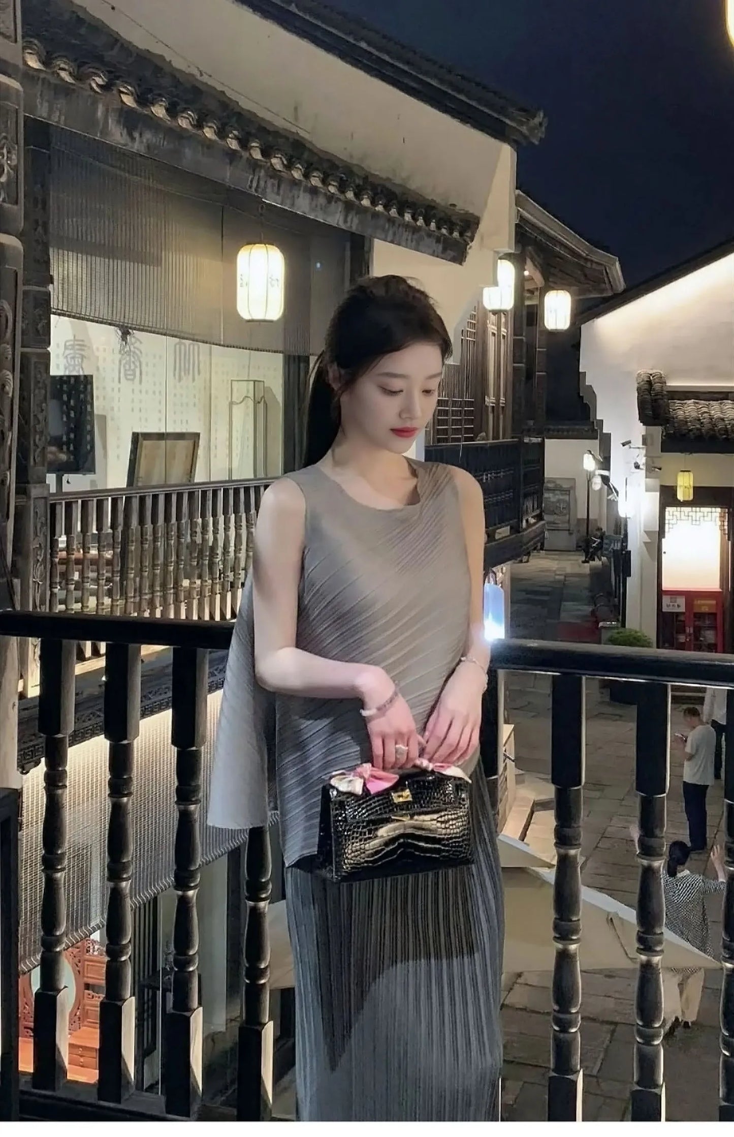 Unique Folded Design Sleeveless Top Set for Small Women Elegant Suitable Travel Wear Polyester Summer T-Shirt round Neck High...