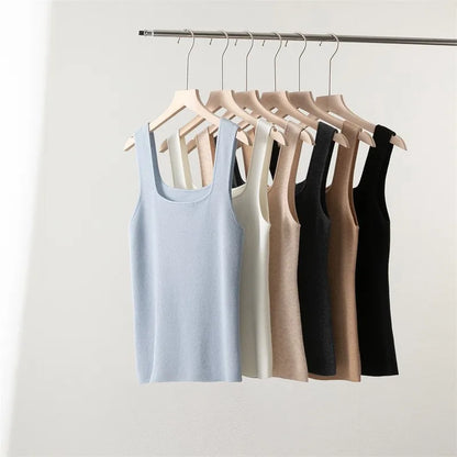 100% Superfine Merino Wool French Square-Neck Knit Camisole for Women, Slim Fit, Elegant, Versatile, Thin, Suitable for Work and Casual Wear
