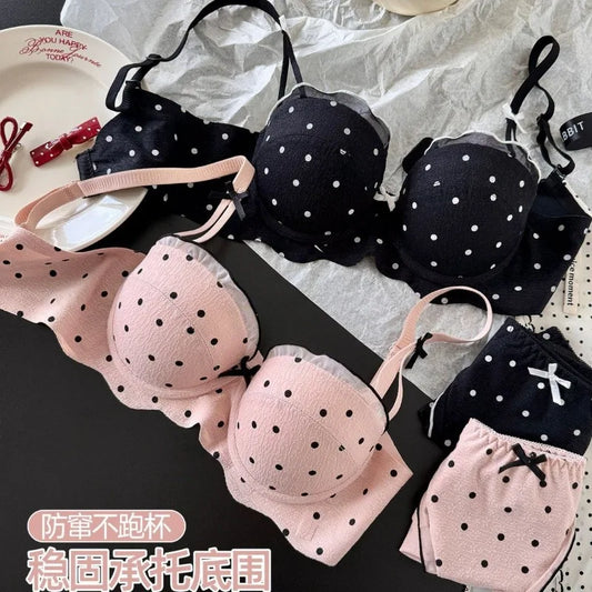 Ensemble Soutien-Gorge French Coquette à Pois Sans Armature, Effet Push Up Pour Petite Poitrine Forme Pêche, Confortable et Sexy