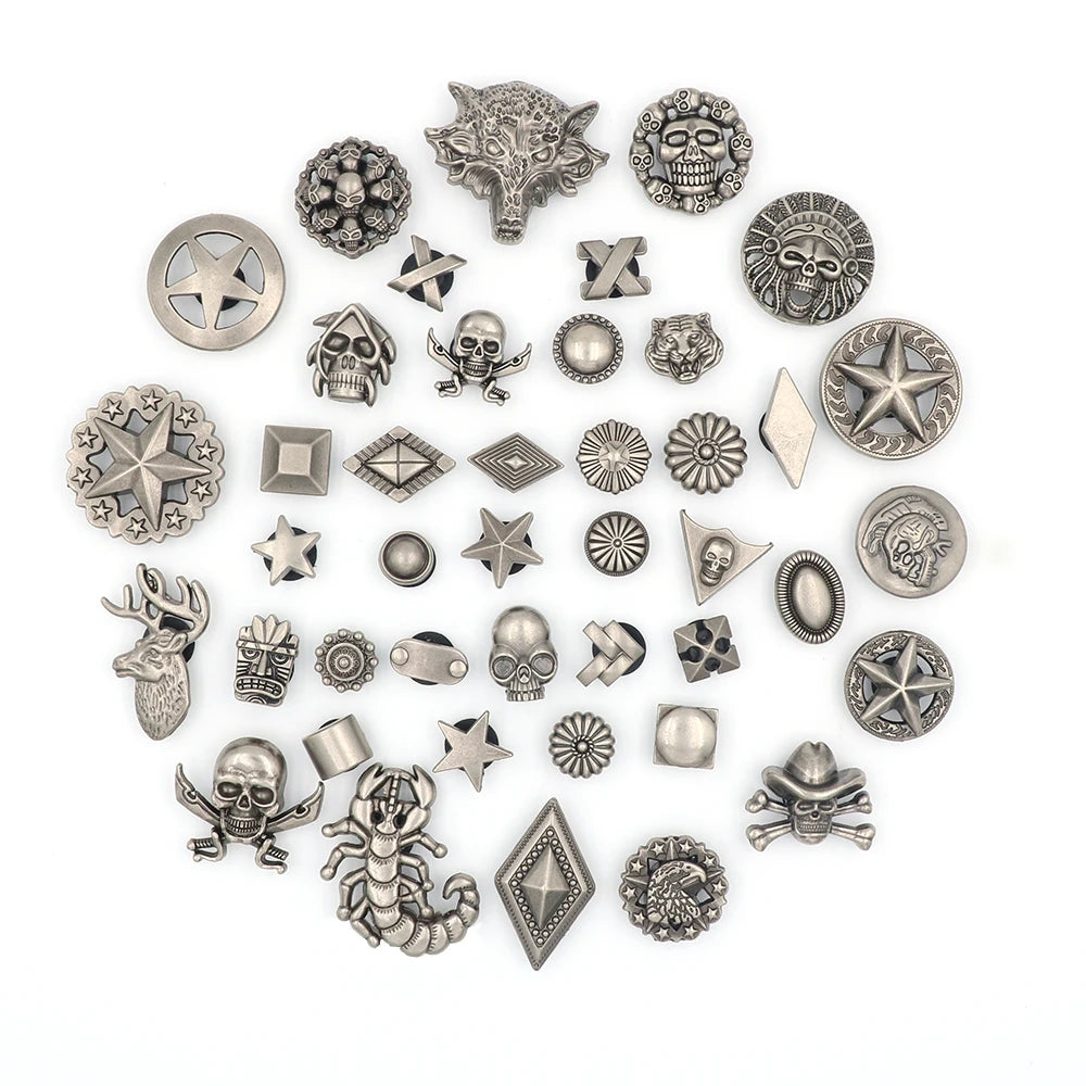 43 Pcs Metal Accessories Shoes Charms Vintage Clogs Adornos Shoe Украшения Крокросы DIY Silvery Breloque Enfant Holiday Gift