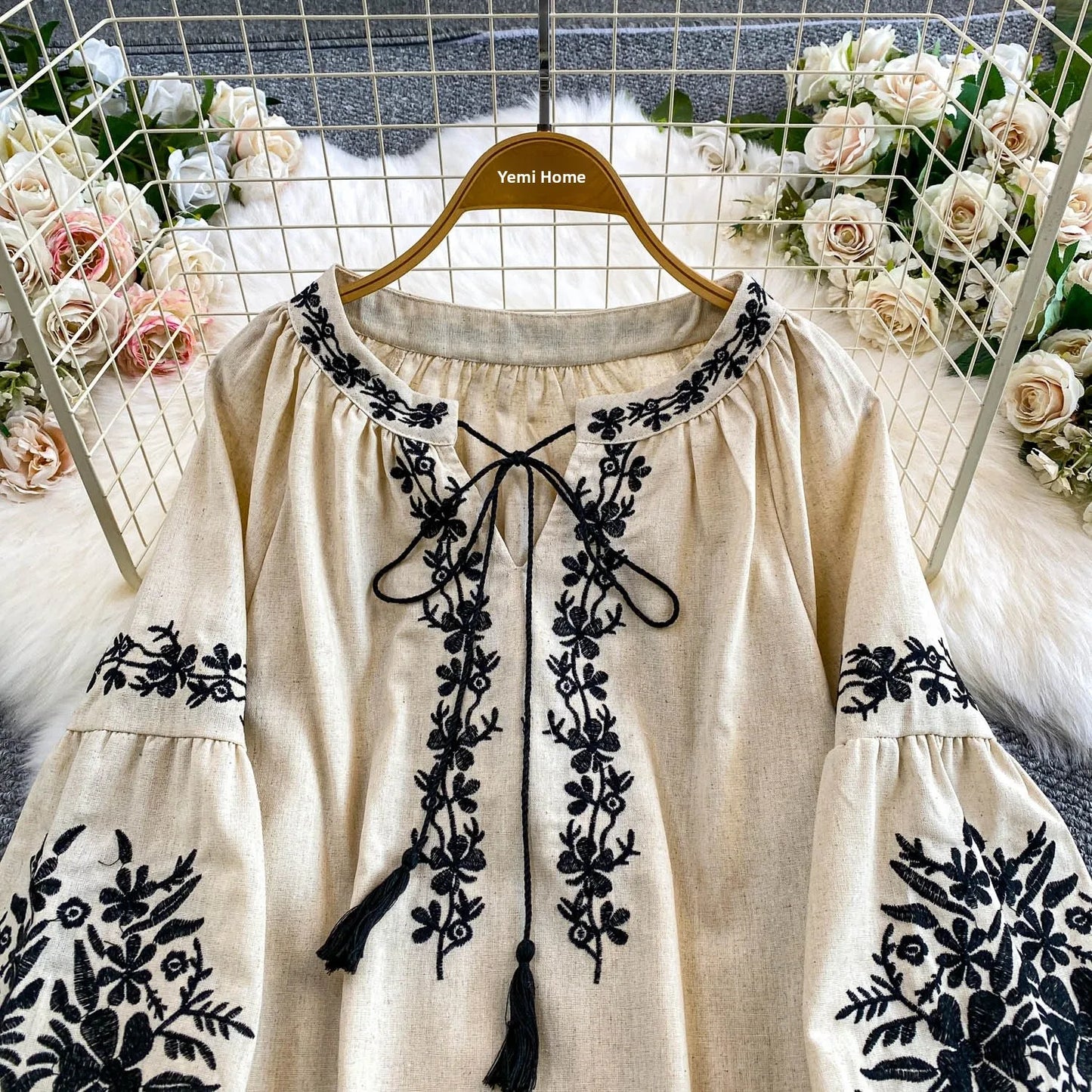 Bohemian Vacation Style Women's Shirt round Neck Lantern Sleeve Embroidery Heavy Work Autumn Design Sense Knot Design Top