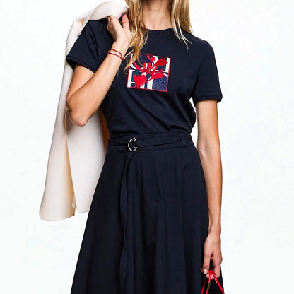 CHCH Women's T-shirt Summer New High Quality Round Neck Embroidered Texture Top