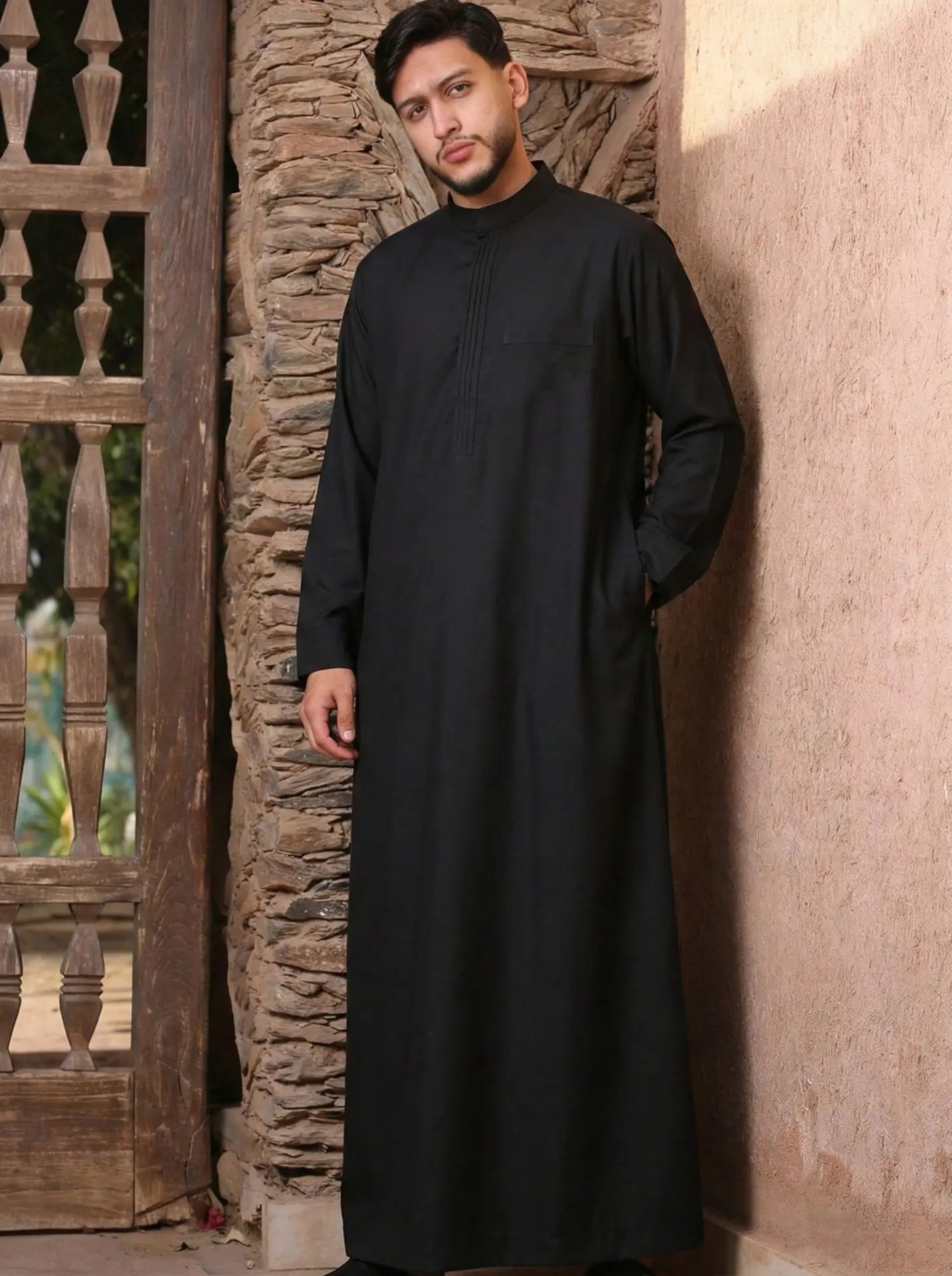 2026 New Men's Stand Collar Long Sleeve Embroidered Loose Fit Shirt Long Dress Robe Abaya Ramadan Dubai Luxury Islam Elegant