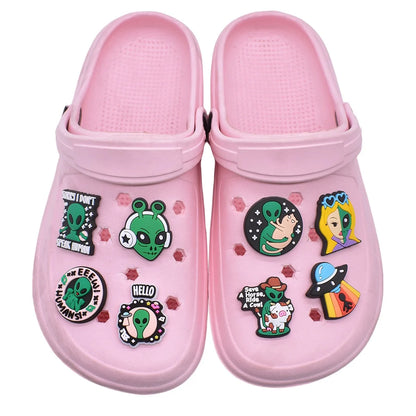 20-100pcs Alien Universe Astronaut Shoe Buckle Accessories PVC DIY Sandal Shoes Charms Clogs Pins Decor Kids Man Party Gift
