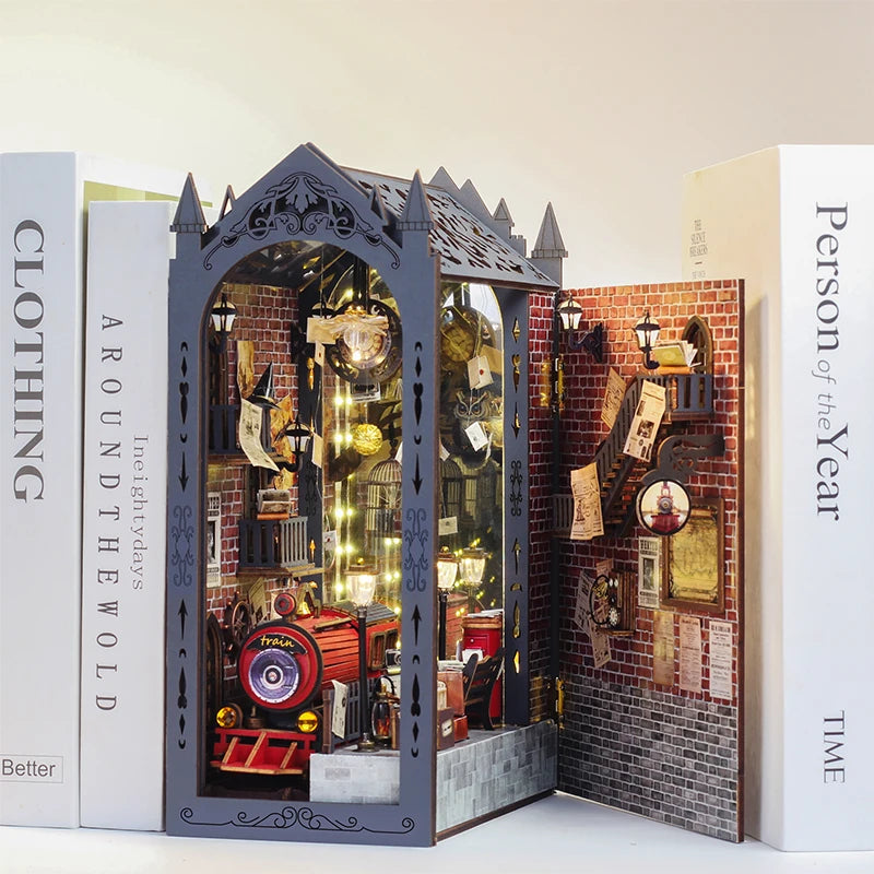 DIY 3D Puzzles Wooden Book Nook Kits Bookend Wooden Doll House Bookshelf Insert Decor Assembly Building Model Toys For Xams Gift
