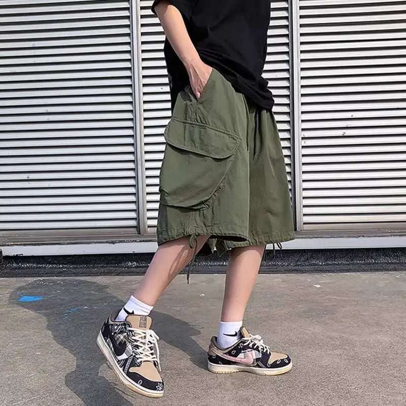 Man Casual Cropped Pants 2026 Summer Men's American Vintage Cargo Shorts Big Pockets Drawstring High Street Loose Wide Leg Pants