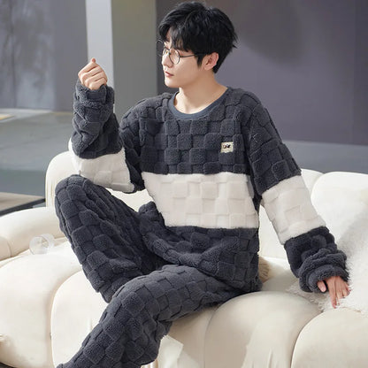 Thickened Warm Sleepwear for Winter Men Coral Velvet Plus-Size Loungewear Two-Piece Set of Soft Flannel Long-Sleeved Pajamas