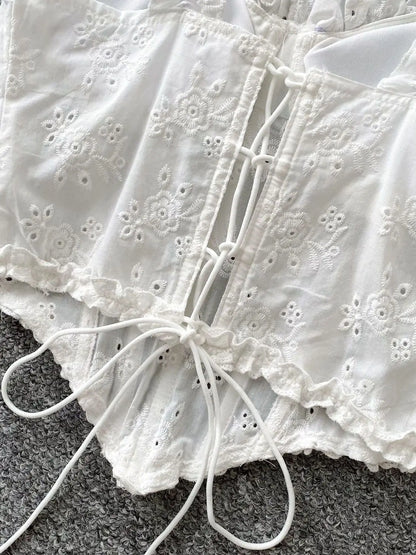 Sweet Heavy Embroidery Hollow out Strap Vest Women Summer Pure Desire Spicy Fibone Slimming Top Women's Faion Outfit