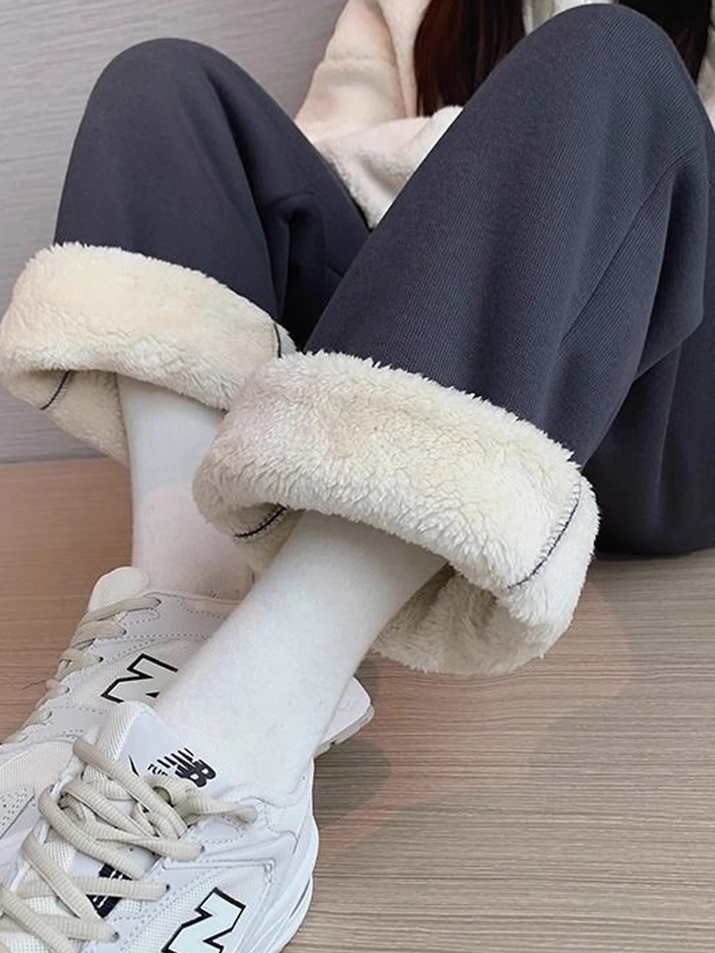 Thickened Fleece Women's Sports Pants Autumn Winter New Style Casual Loose Wide Leg Sweatpants High Waist Polyester Fiber