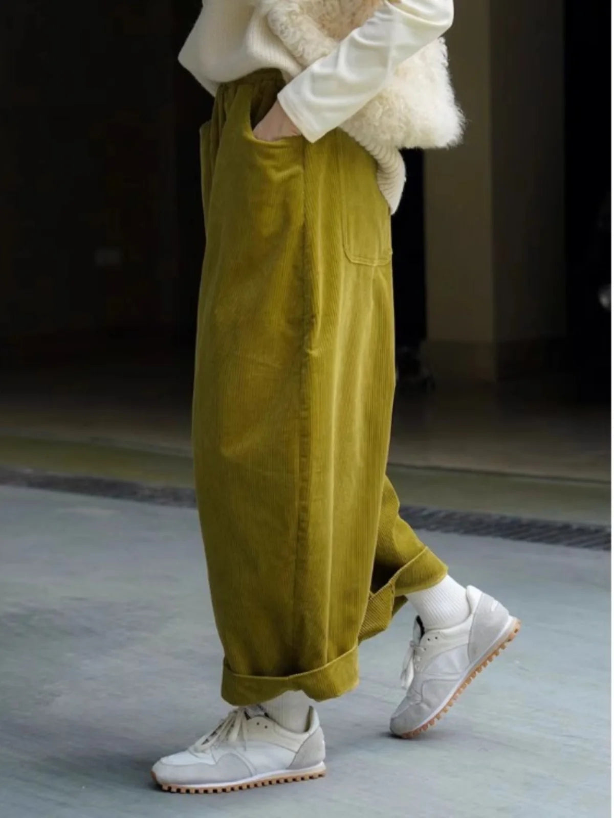 High-End Japanese Style Corduroy Women's plus Size Loose Thickened Stripe Velvet Banana Pants Scythe Pants Autumn Winter