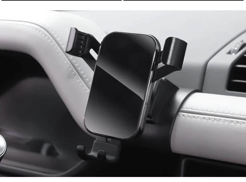 For Land Rove Defender 2020-2023 Adjustable Car Phone Holder Mobile Mount Gravity GPS Rotatable Navigation Bracket Accessories