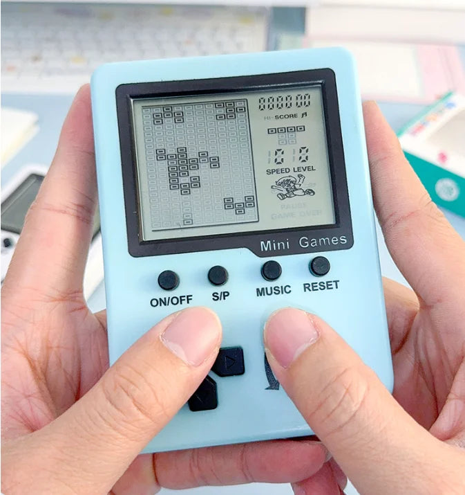 Handheld Game Console Video Game Party Favors For Kids Birthday Gifts Classic Brick Tetris Game Arcade Toys
