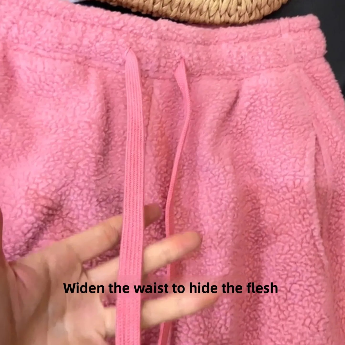 Cozy Thickened Lamb Fur Women's Sweatpants Soft Warm Fleece Winter New Style Casual Pants Loose Fit Trousers for Ladies