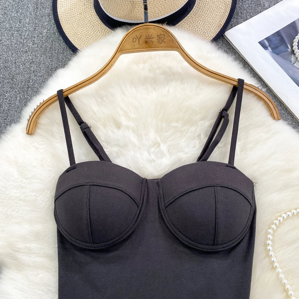 Sexy Fashion Design Camisole Tank Top Women Slim Fit Outerwear Spicy Base Shirt Sexy Backless Vest Short Straight Cut Bodycon