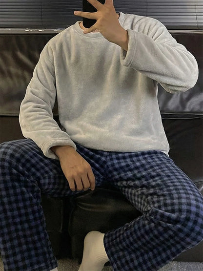 Men's Coral Fleece Pajamas Thickened Flannel Home Clothes Set Casual Loose Fit Autumn Winter Warm Sleepwear round Neck Sweats...