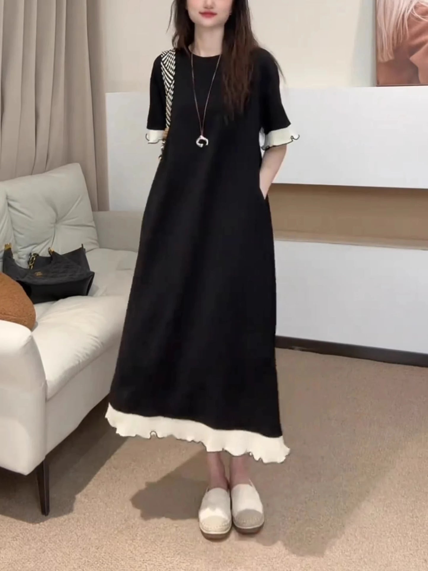 Summer New plus Size Slimming Black Dress with White Flower Hem Straight Tube Top Short Sleeve Comfortable Breathable Women's...