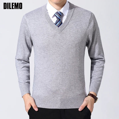 2025 New Fashion Brand Sweater Mens Pullover V Neck Slim Fit Jumpers Knitting Thick Warm Autumn Korean Style Casual Mens Clothes