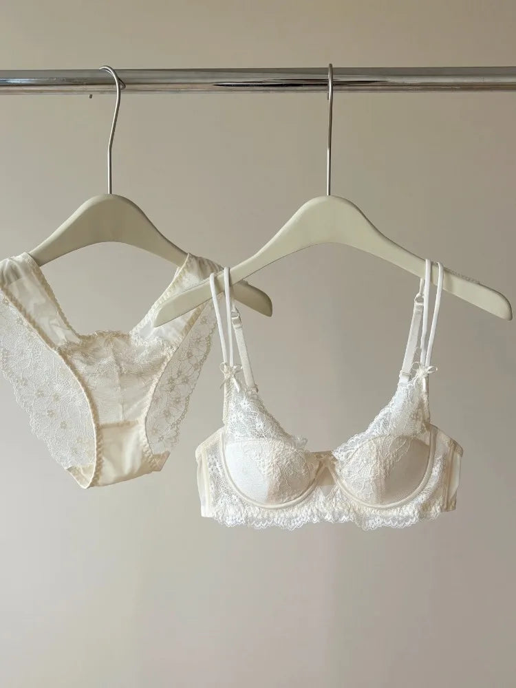 French Style Women's Minimizer Bra Sexy Lingerie Set Large Breast Support Half Cup Soft Underwire Anti Sagging Comfort Thin Bras